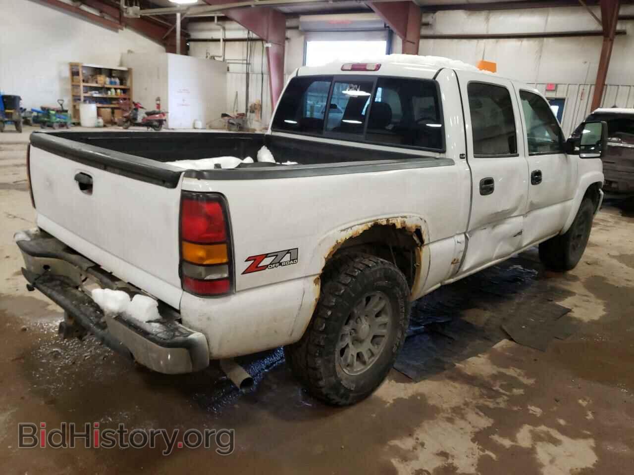 2006 GMC SIERRA - VIN: 2GTEK13T761152222 - Фото 3