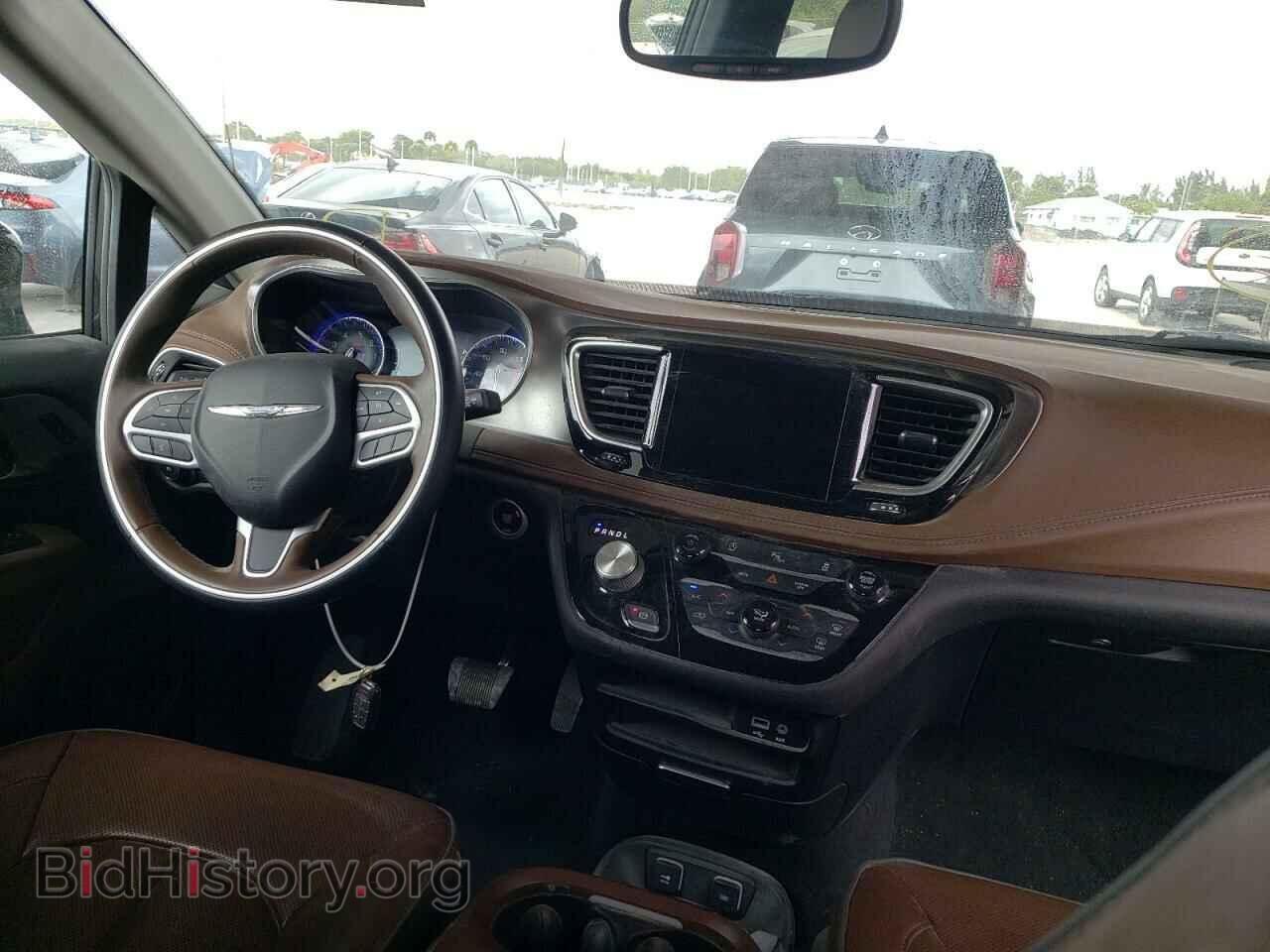 2018 CHRYSLER PACIFICA - VIN: 2C4RC1GG5JR149079 - Photo 9