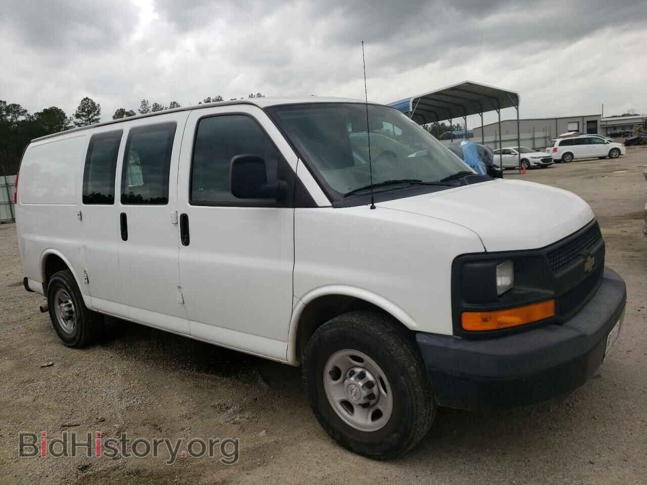Photo 1GCWGAFF5G1136944 - CHEVROLET EXPRESS 2016