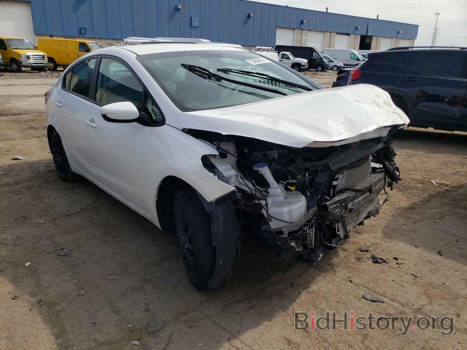 Фотография 3KPFK4A76JE245384 - KIA FORTE 2018