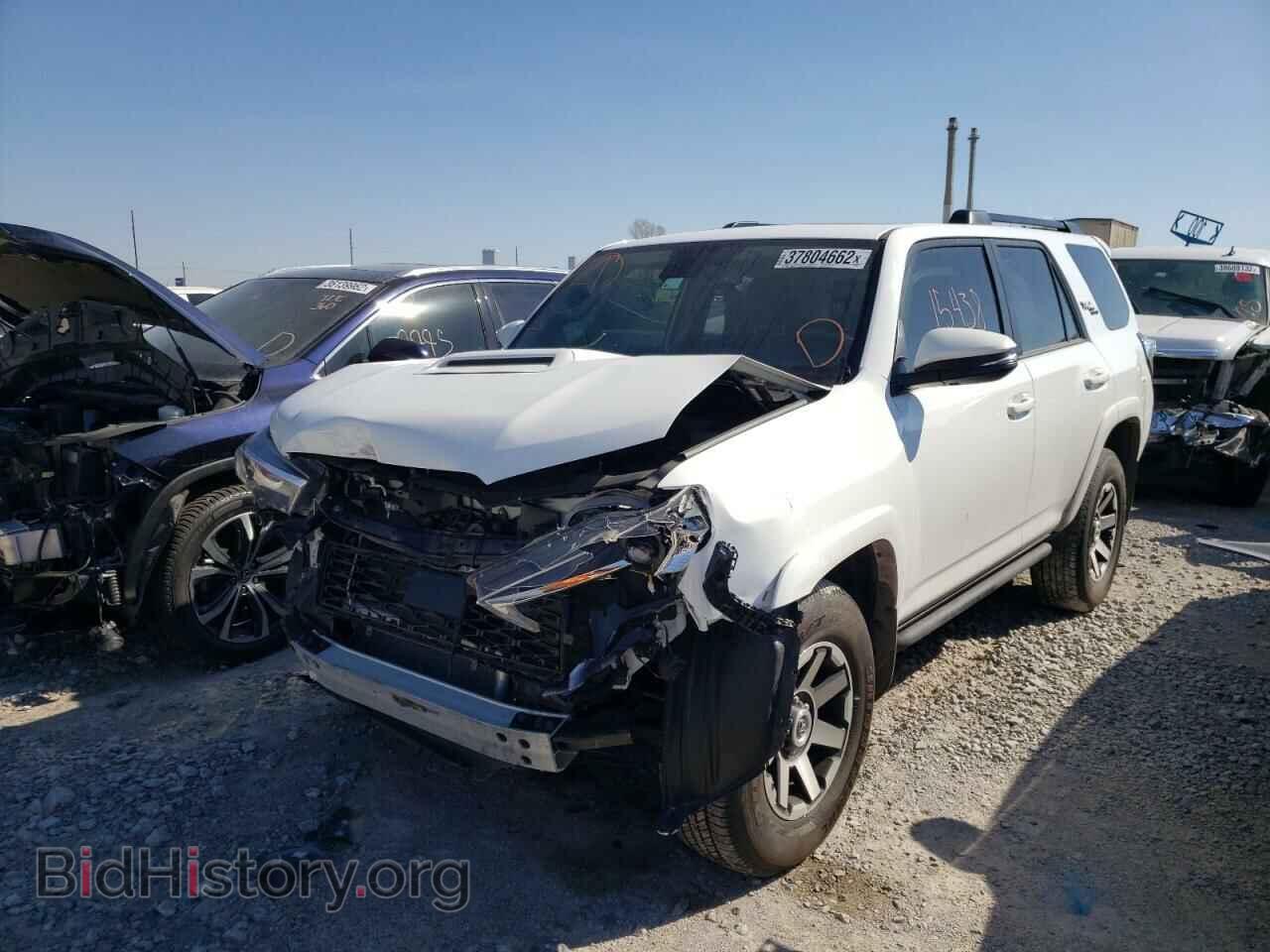 2021 TOYOTA 4RUNNER - VIN: JTERU5JRXM5843147 - Фото 2