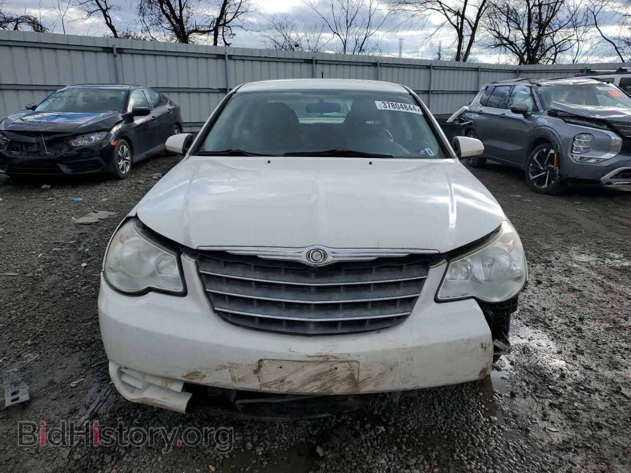 2010 CHRYSLER SEBRING - VIN: 1C3CC5FB8AN135259 - Фото 5