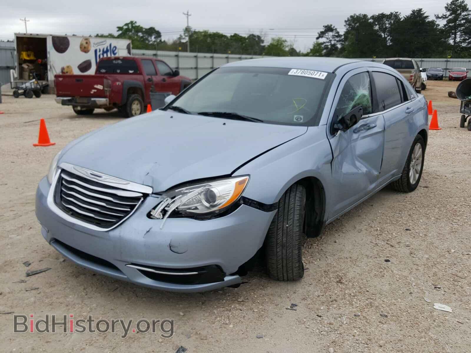 2013 CHRYSLER 200 - VIN: 1C3CCBBB4DN543685 - Photo 2