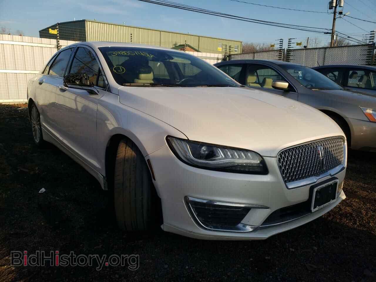 Photo 3LN6L5F95HR633654 - LINCOLN MKZ 2017
