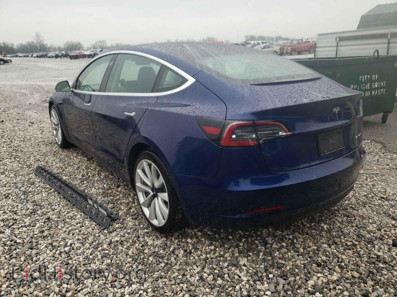 2019 TESLA MODEL 3 - VIN: 5YJ3E1EB1KF187381 - Photo 3