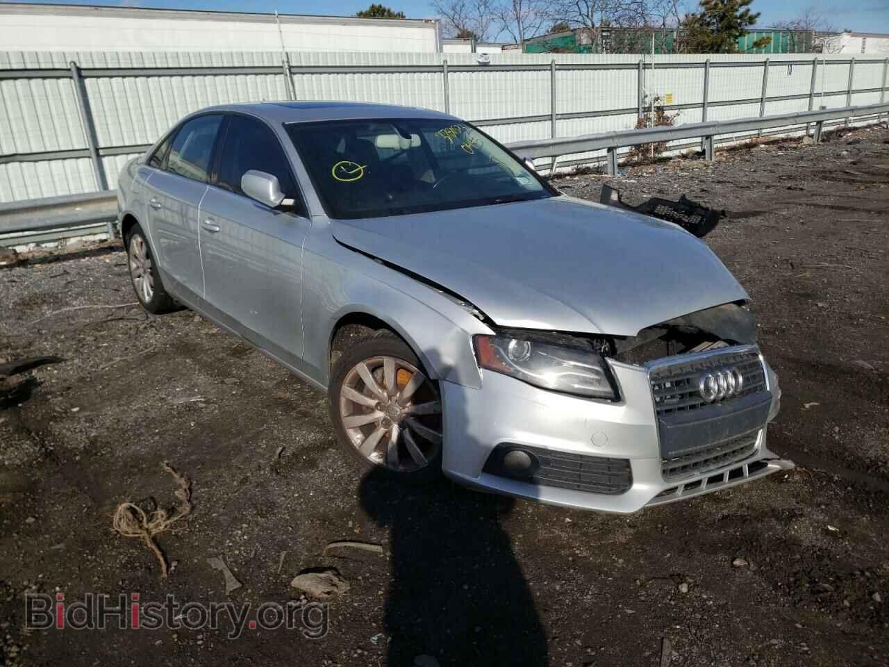 Фотография WAUFFAFL0BN044115 - AUDI A4 2011