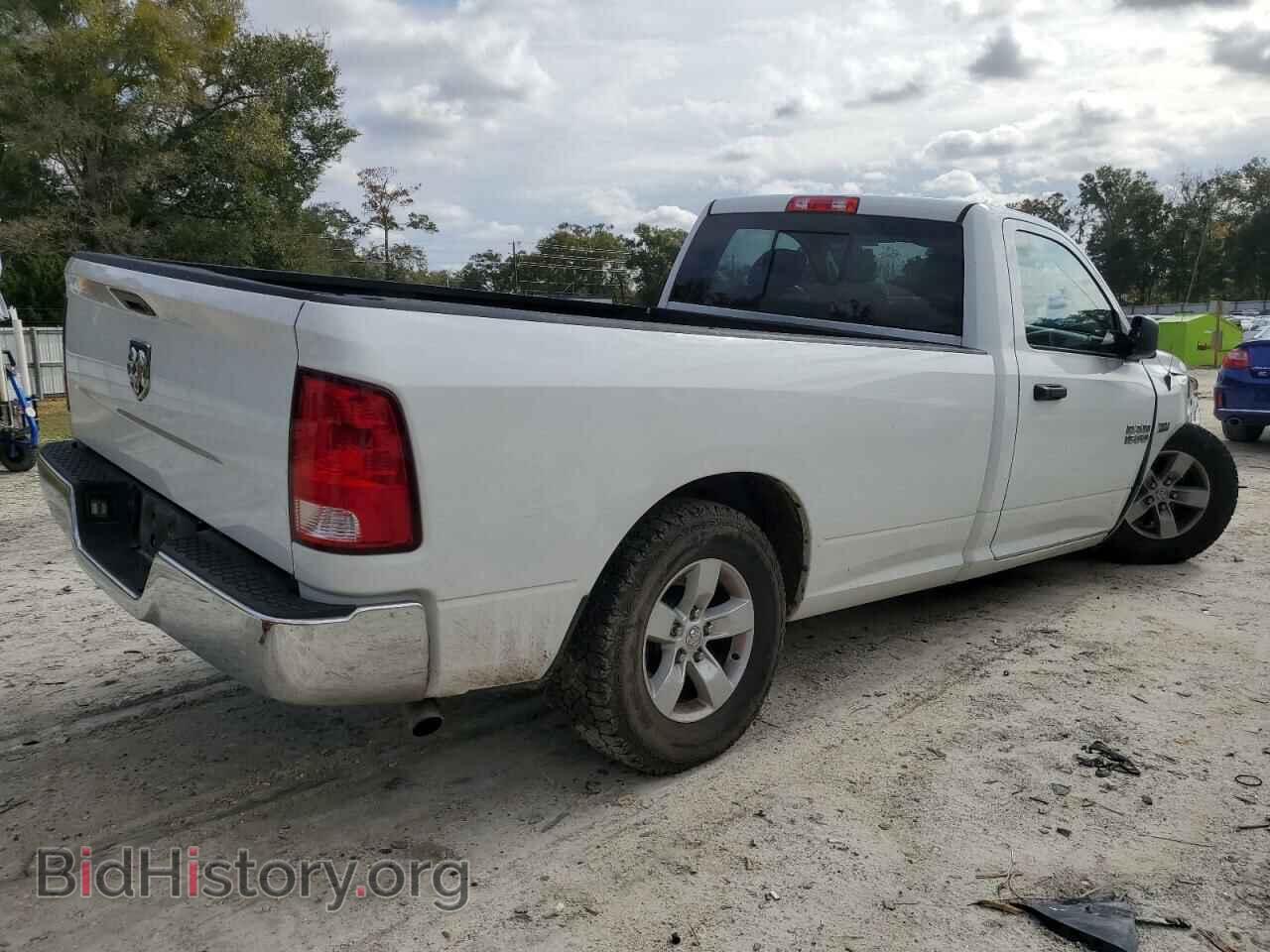 2017 RAM 1500 - VIN: 3C6JR6DT8HG631904 - Фото 3
