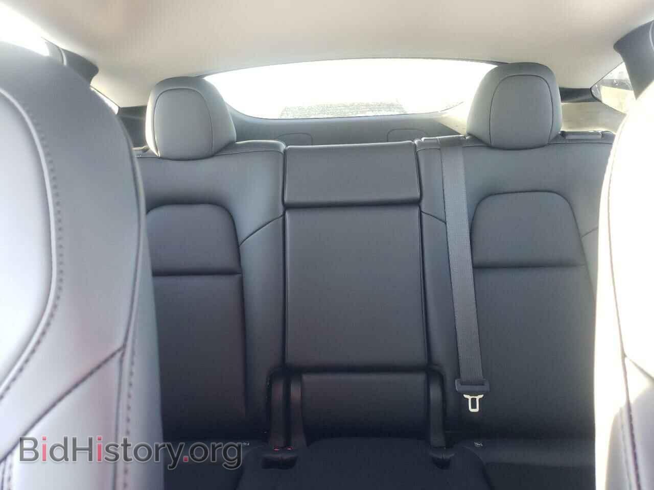 2022 TESLA MODEL Y - VIN: 7SAYGDEE7NF563617 - Фото 10