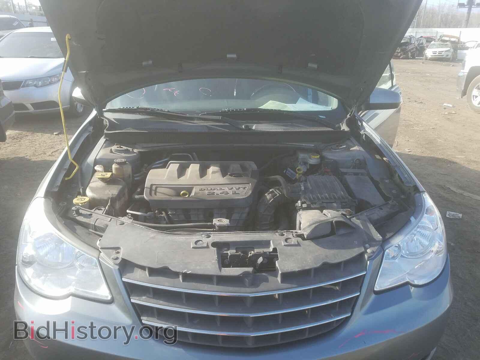 2010 CHRYSLER SEBRING - VIN: 1C3CC5FB3AN180769 - Фото 7
