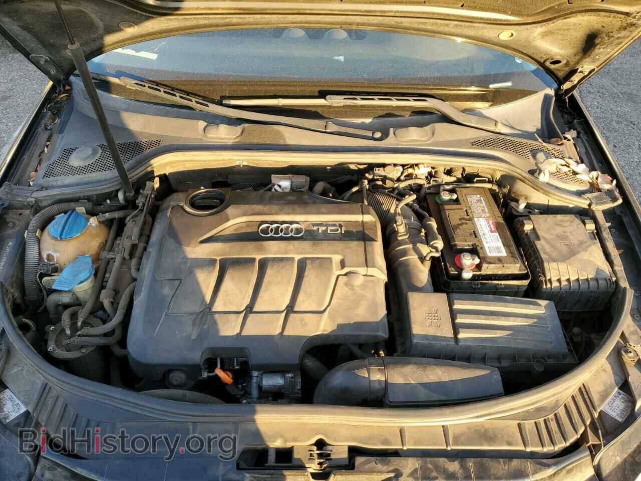2011 AUDI A3 - VIN: WAUBJAFM4BA104670 - Photo 11