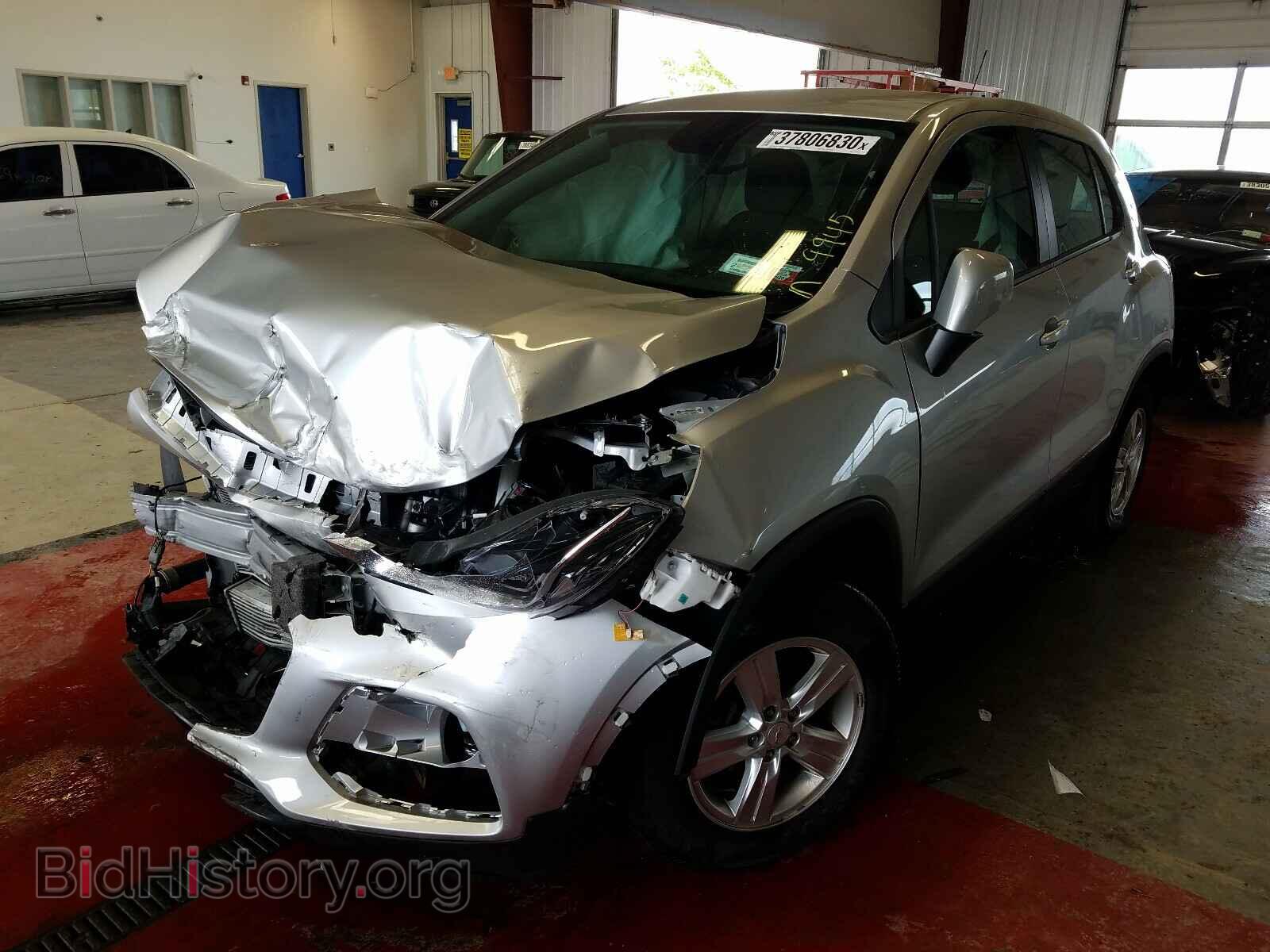 2018 CHEVROLET TRAX - VIN: KL7CJNSB6JB732223 - Фото 2