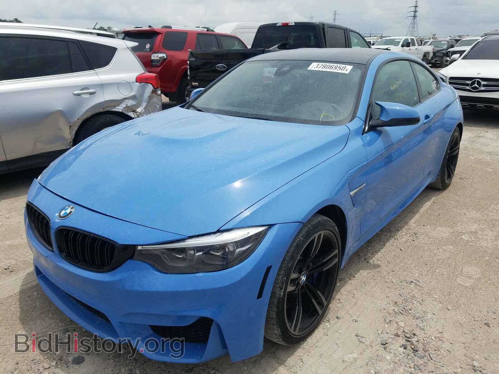 2018 BMW M4 - VIN: WBS4Y9C59JAC88081 - Фото 2