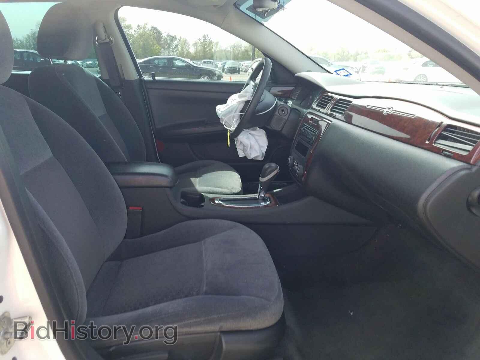 2009 CHEVROLET IMPALA - VIN: 2G1WT57K991118063 - Фото 5