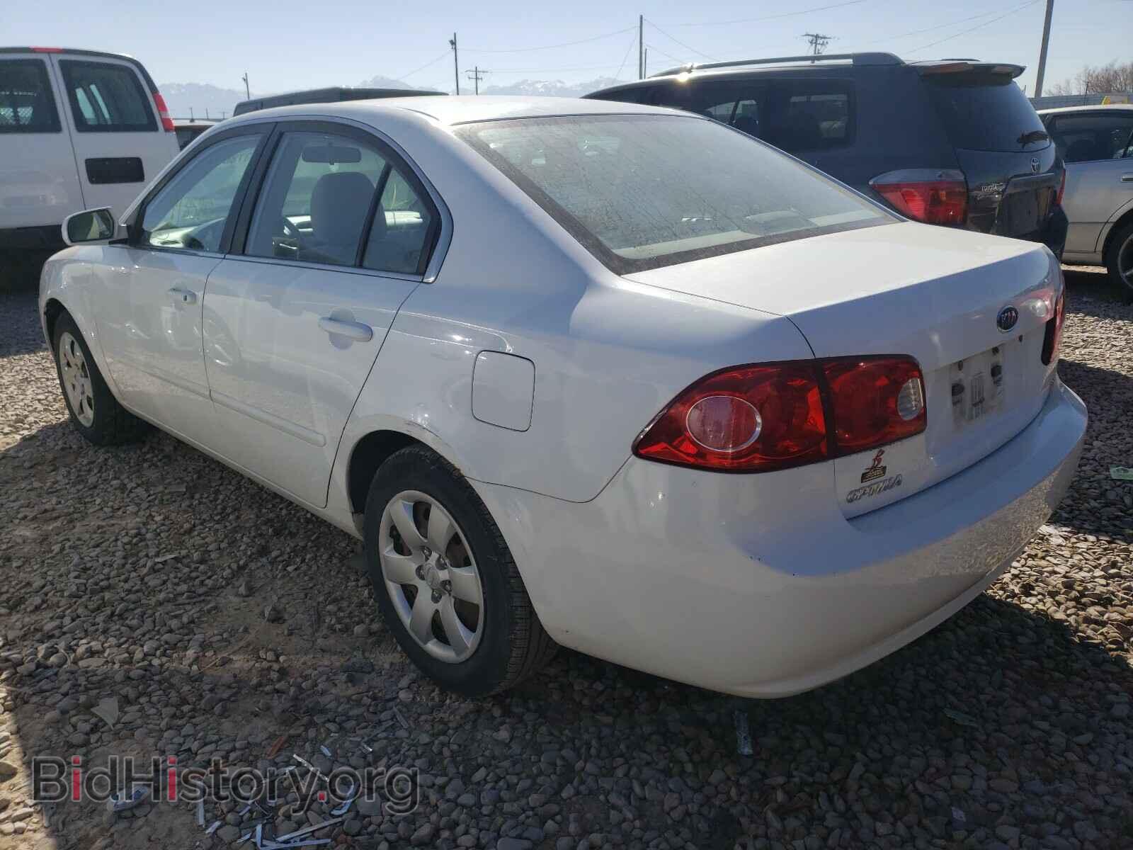 2007 KIA OPTIMA - VIN: KNAGE123675107111 - Фото 3