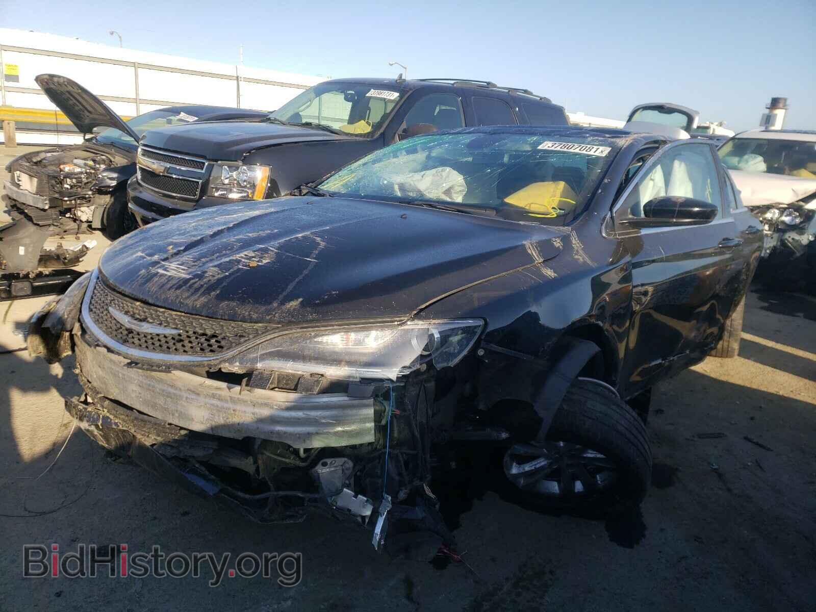 2015 CHRYSLER 200 - VIN: 1C3CCCAB3FN689215 - Фото 2