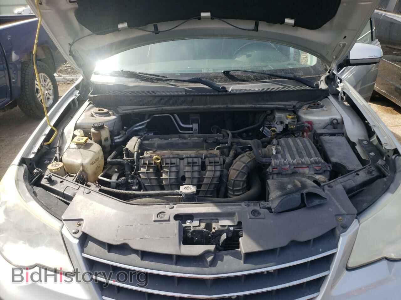 2010 CHRYSLER SEBRING - VIN: 1C3CC5FB3AN110625 - Фото 7