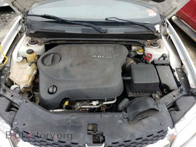 2011 Dodge AVENGER (VIN 1B3BD1FG9BN587488) — фото 7 из 10