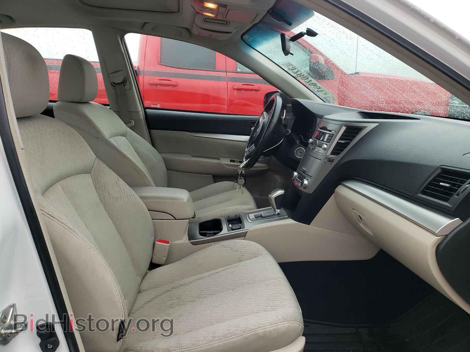 2011 SUBARU LEGACY - VIN: 4S3BMBG60B3215205 - Фото 5