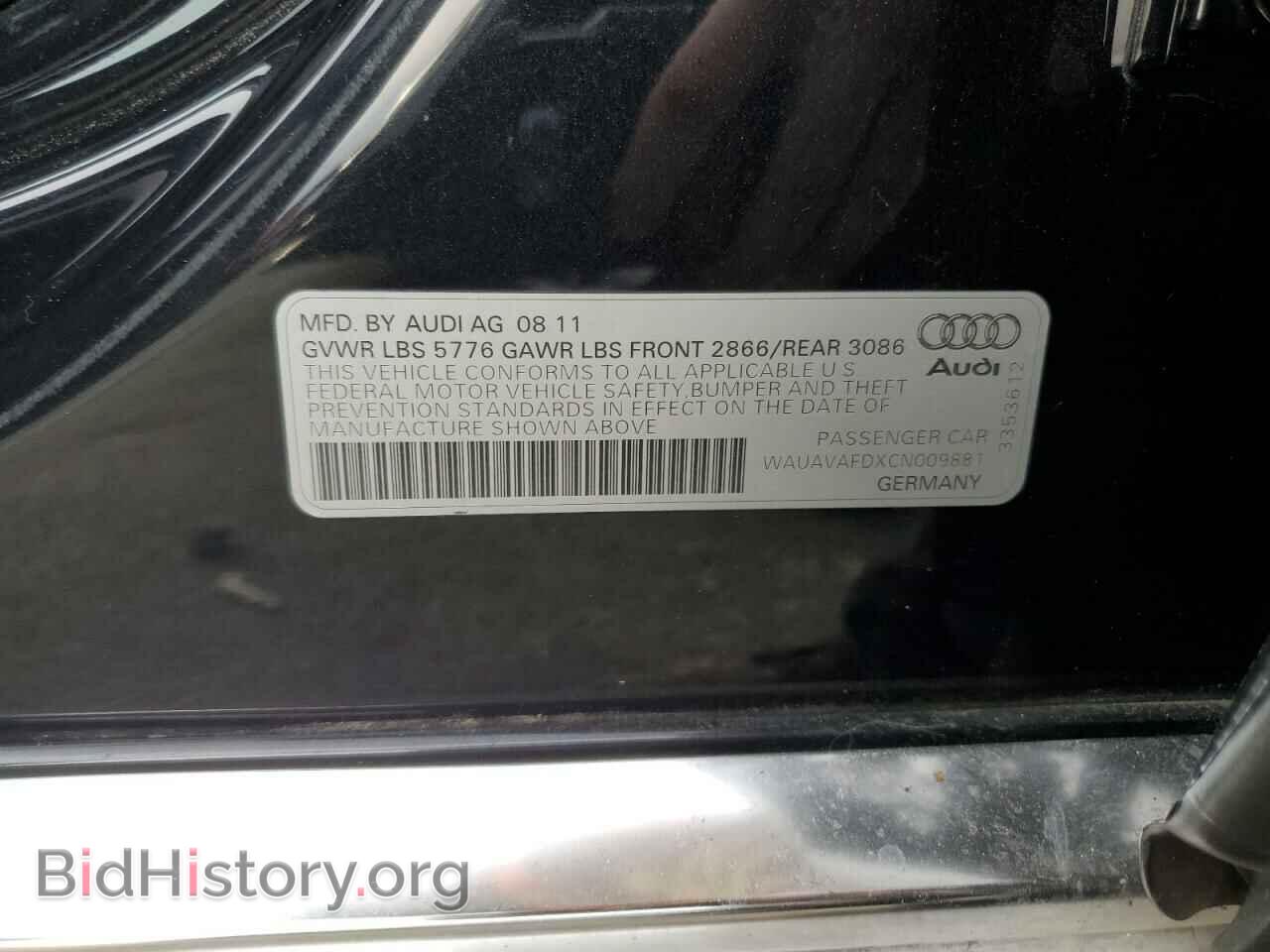 2012 AUDI A8 - VIN: WAUAVAFDXCN009881 - Photo 12