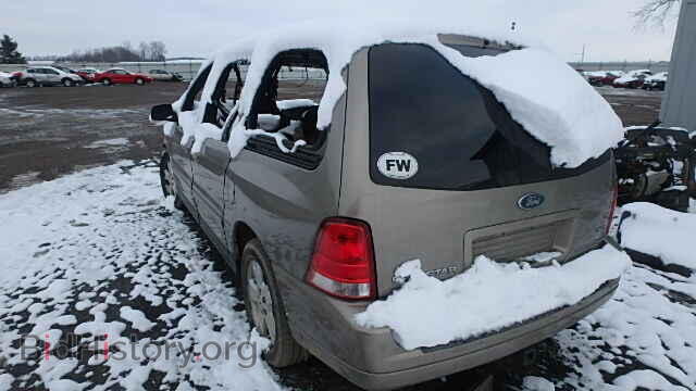 2005 FORD FREESTAR - VIN: 2FMDA576X5BA24331 - Фото 3
