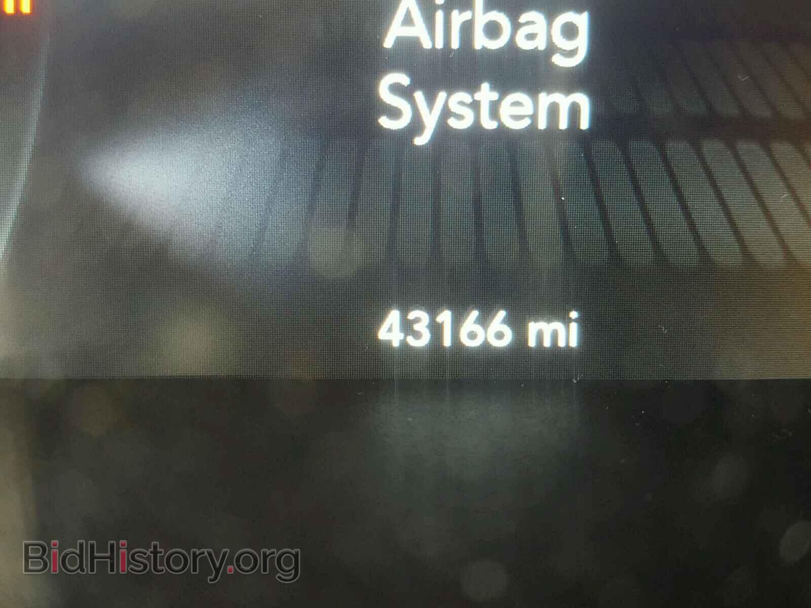 2015 DODGE CHALLENGER - VIN: 2C3CDZAT5FH720594 - Photo 8