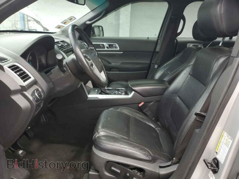 2011 Ford EXPLORER (VIN 1FMHK8D89BGA72106) — photo 7 of 13