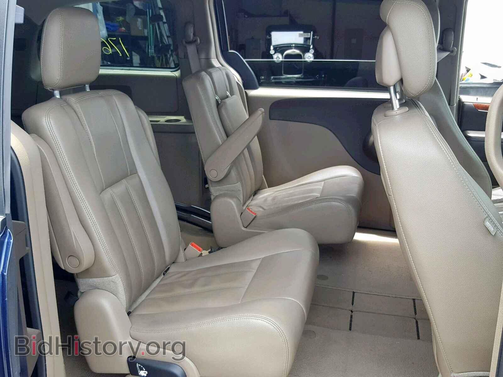 2013 CHRYSLER TOWN & COU - VIN: 2C4RC1BG8DR588594 - Фото 6