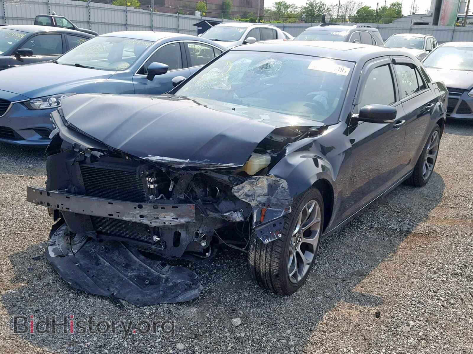 2015 CHRYSLER 300 - VIN: 2C3CCABG3FH867888 - Фото 2