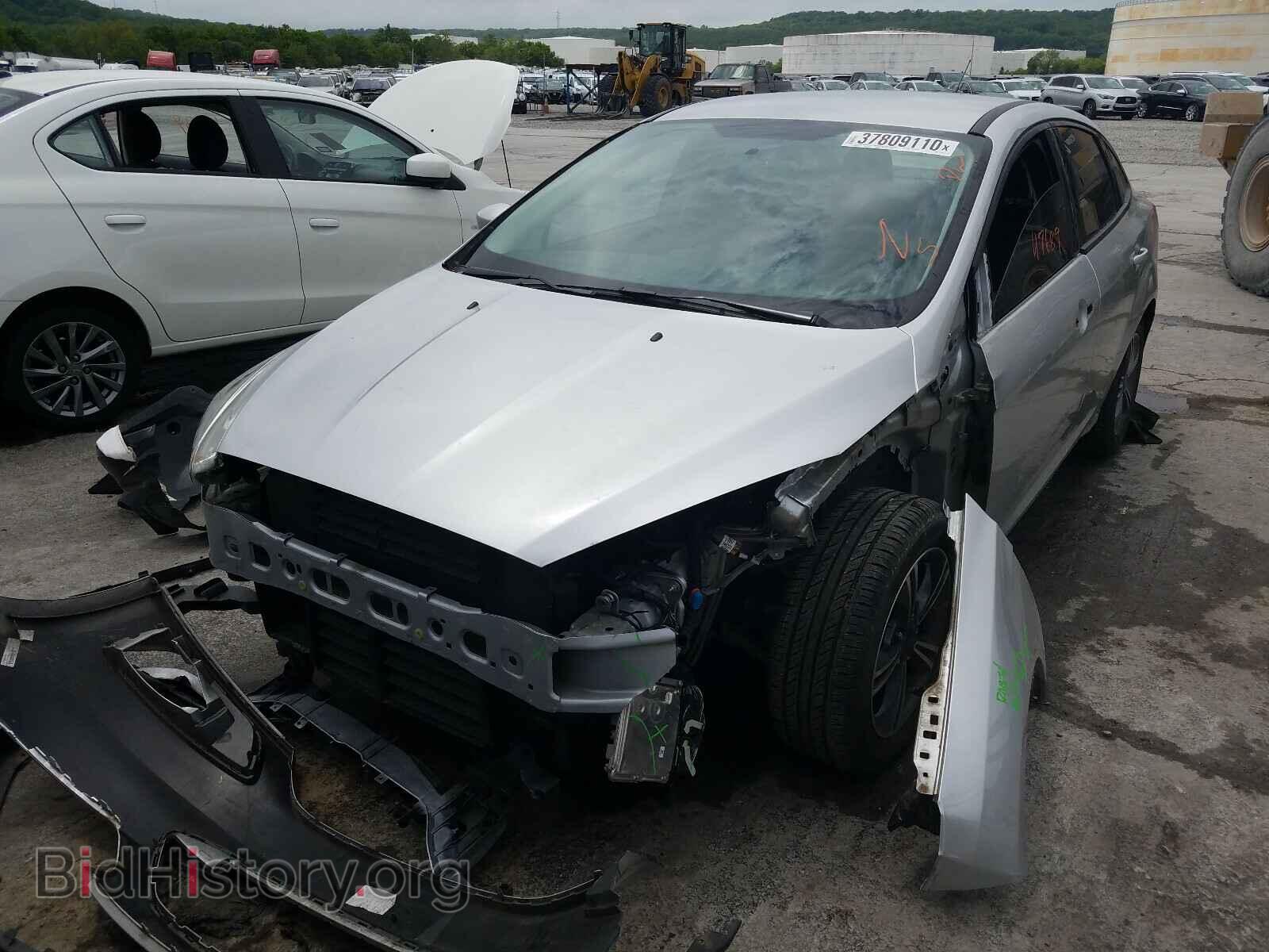 2017 FORD FOCUS - VIN: 1FADP3FEXHL222630 - Фото 2