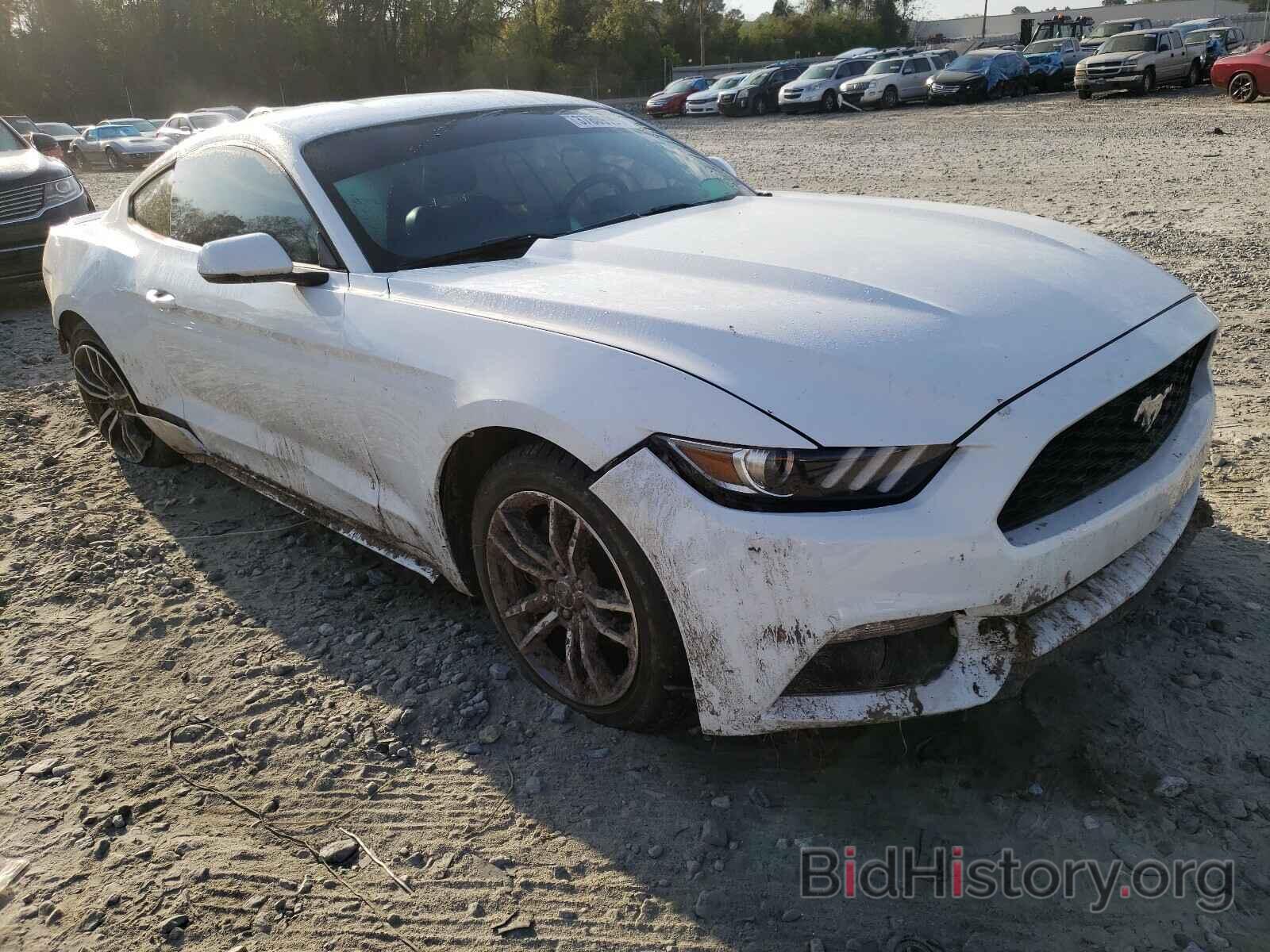 Photo 1FA6P8TH3G5307509 - FORD MUSTANG 2016
