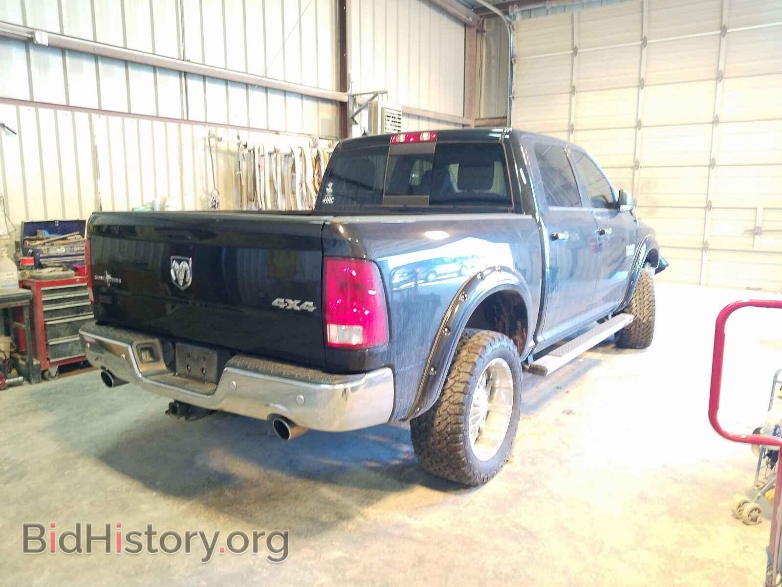 2017 RAM 1500 - VIN: 1C6RR7LT2HS522390 - Photo 4