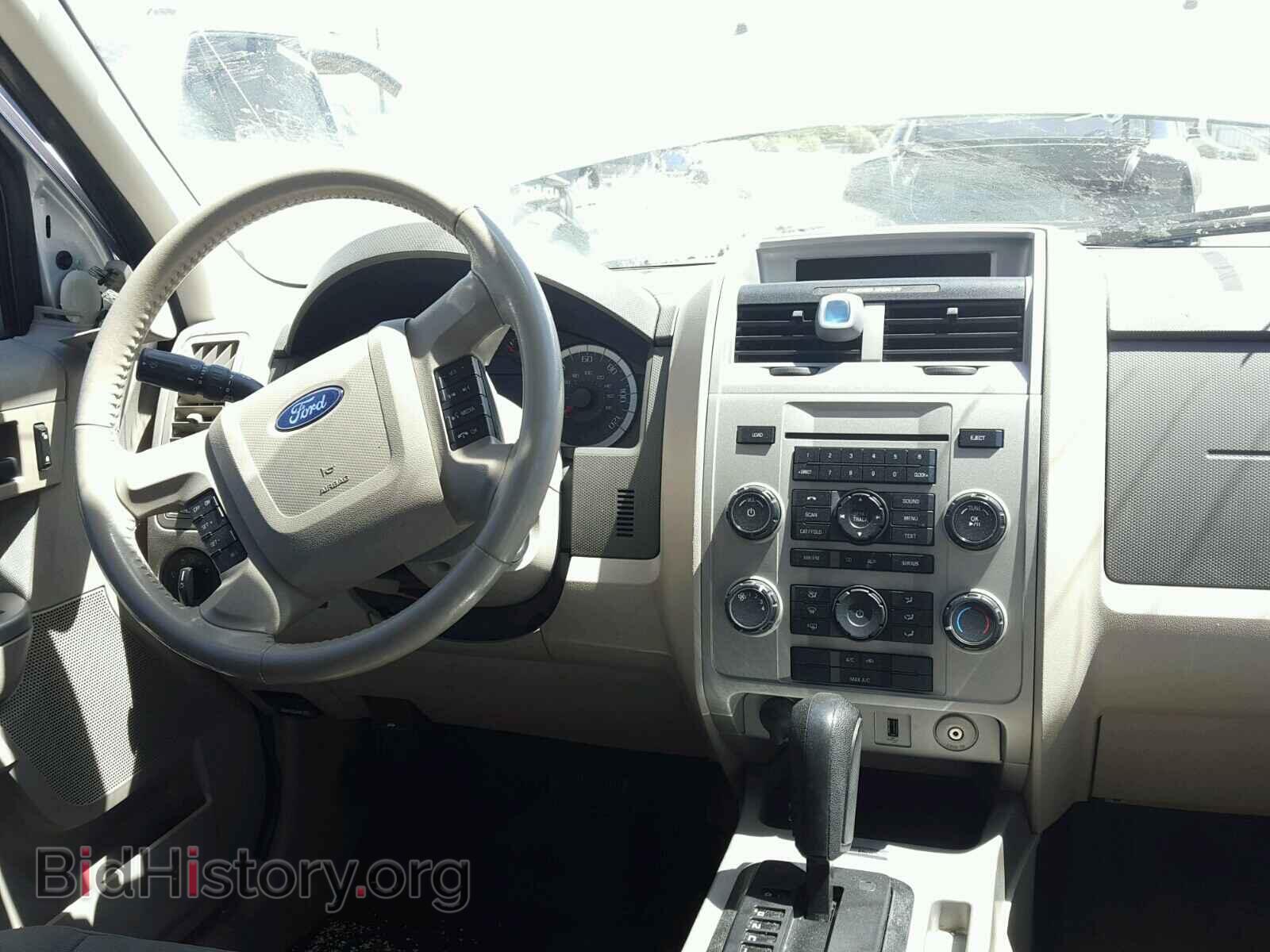 2011 FORD ESCAPE - VIN: 1FMCU0D74BKB53962 - Фото 9