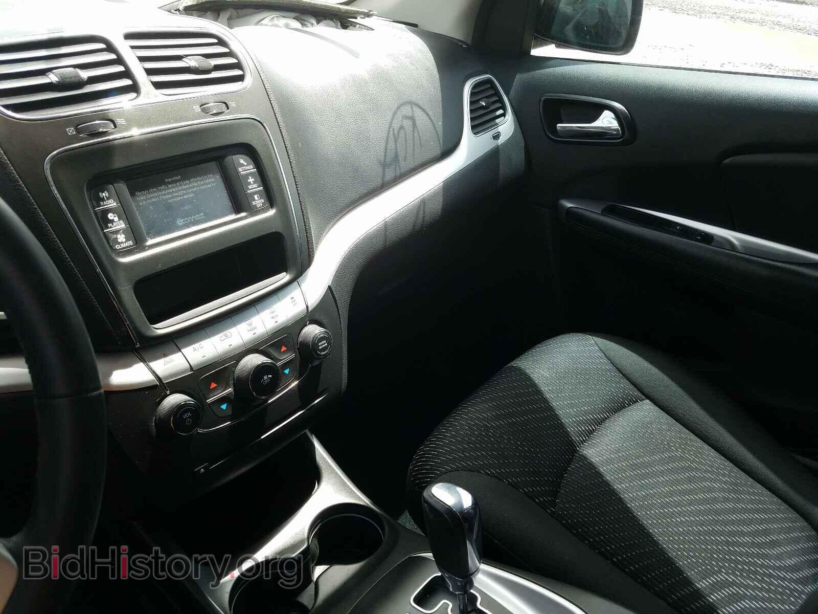 2018 DODGE JOURNEY - VIN: 3C4PDCAB0JT242117 - Фото 9