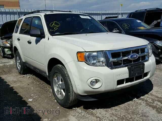 Фотография 1FMCU0D7XBKB93186 - FORD ESCAPE 2011