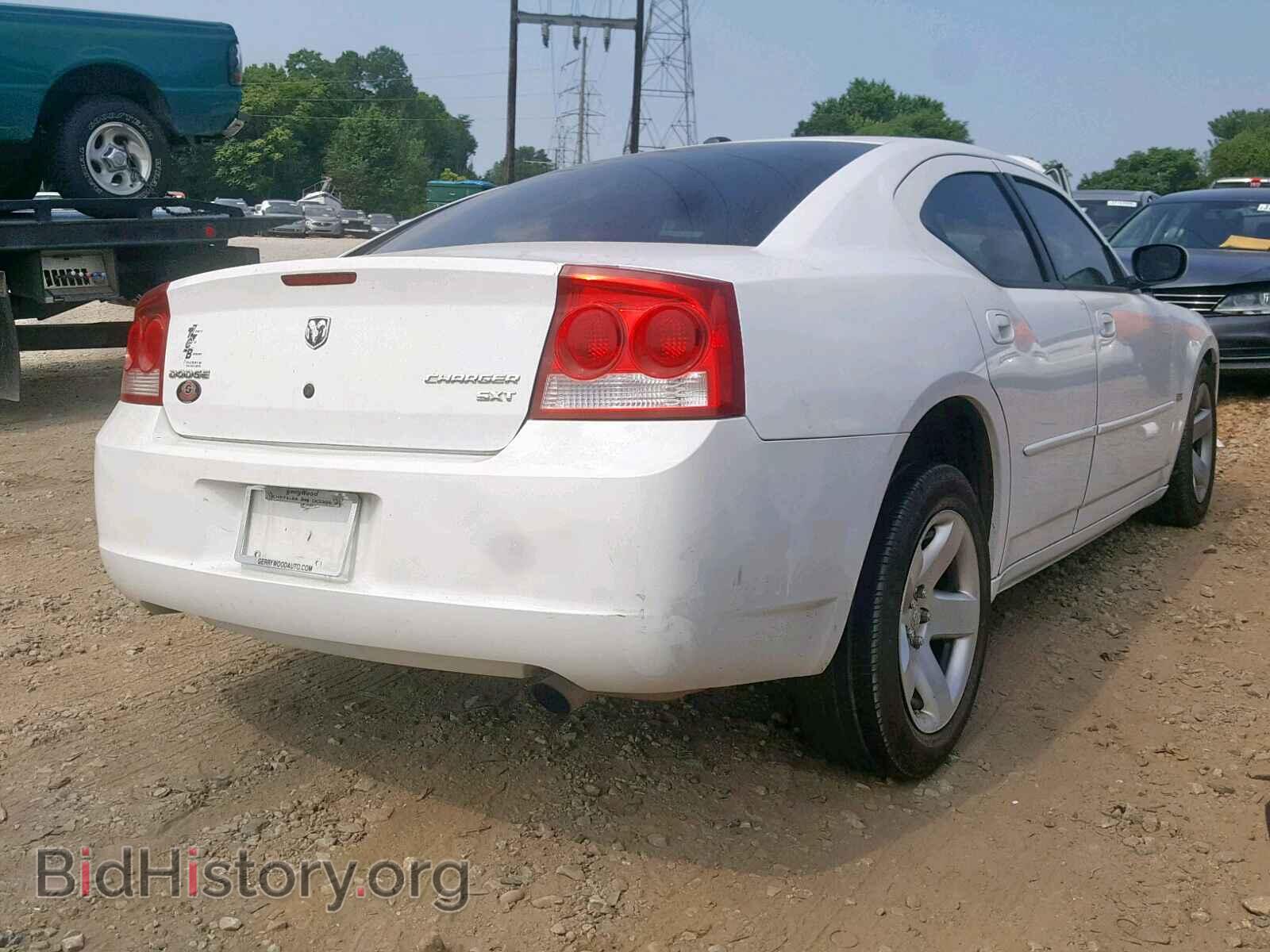 2010 DODGE CHARGER - VIN: 2B3CA3CV5AH256846 - Фото 4
