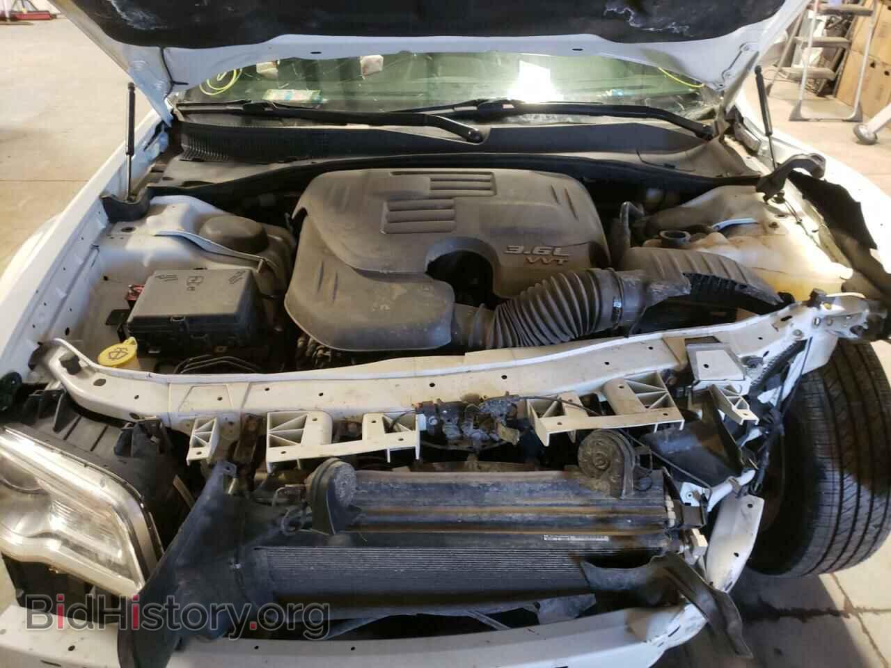 2015 CHRYSLER 300 - VIN: 2C3CCASG7FH899890 - Фото 7