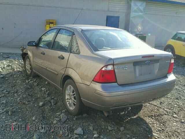 2005 FORD FOCUS - VIN: 1FAFP34N35W248699 - Фото 3