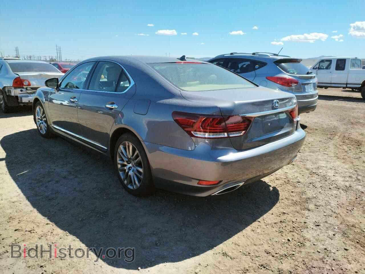 2013 LEXUS LS460 - VIN: JTHCL5EF3D5018692 - Photo 3