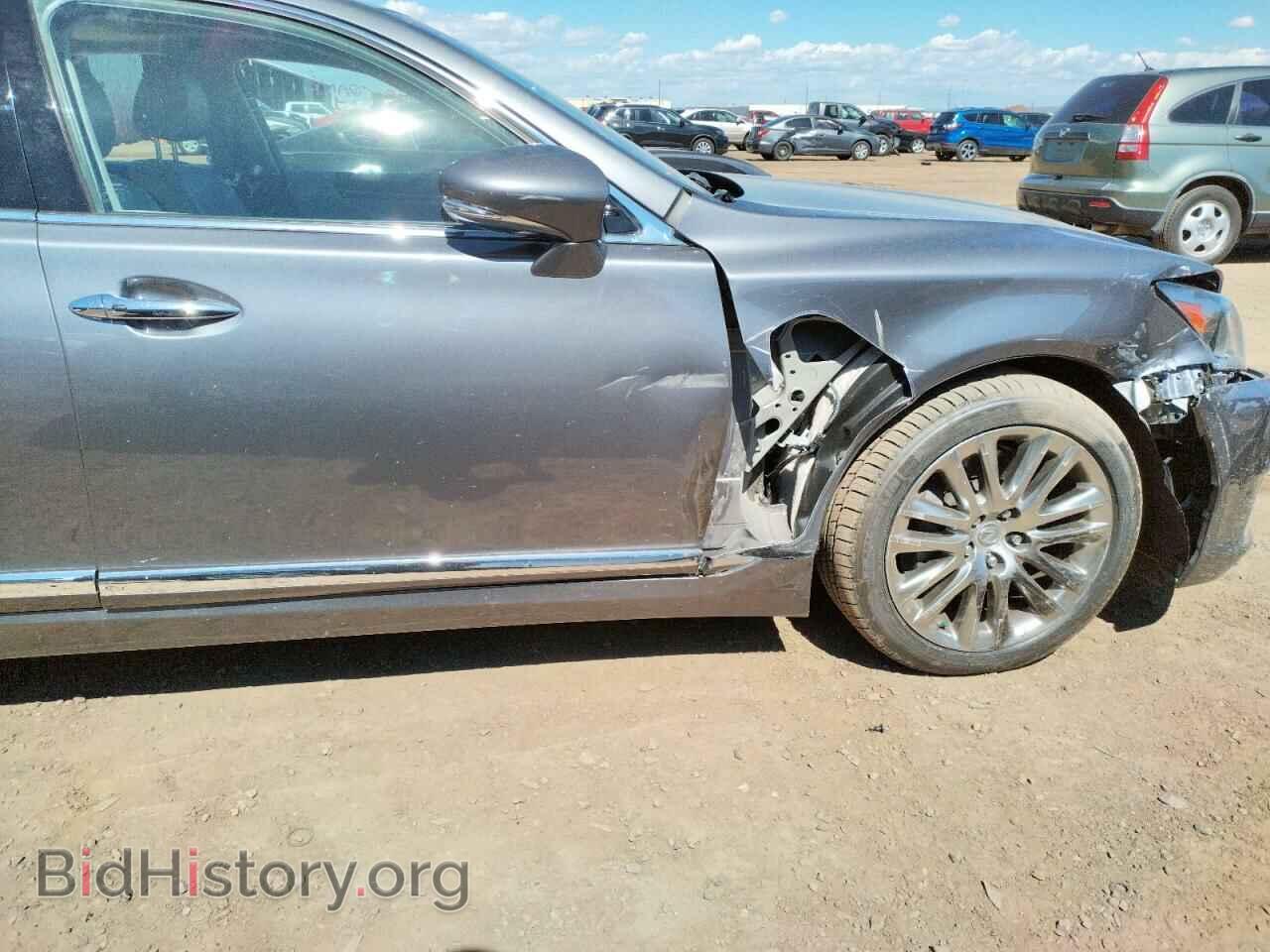 2013 LEXUS LS460 - VIN: JTHCL5EF3D5018692 - Photo 9