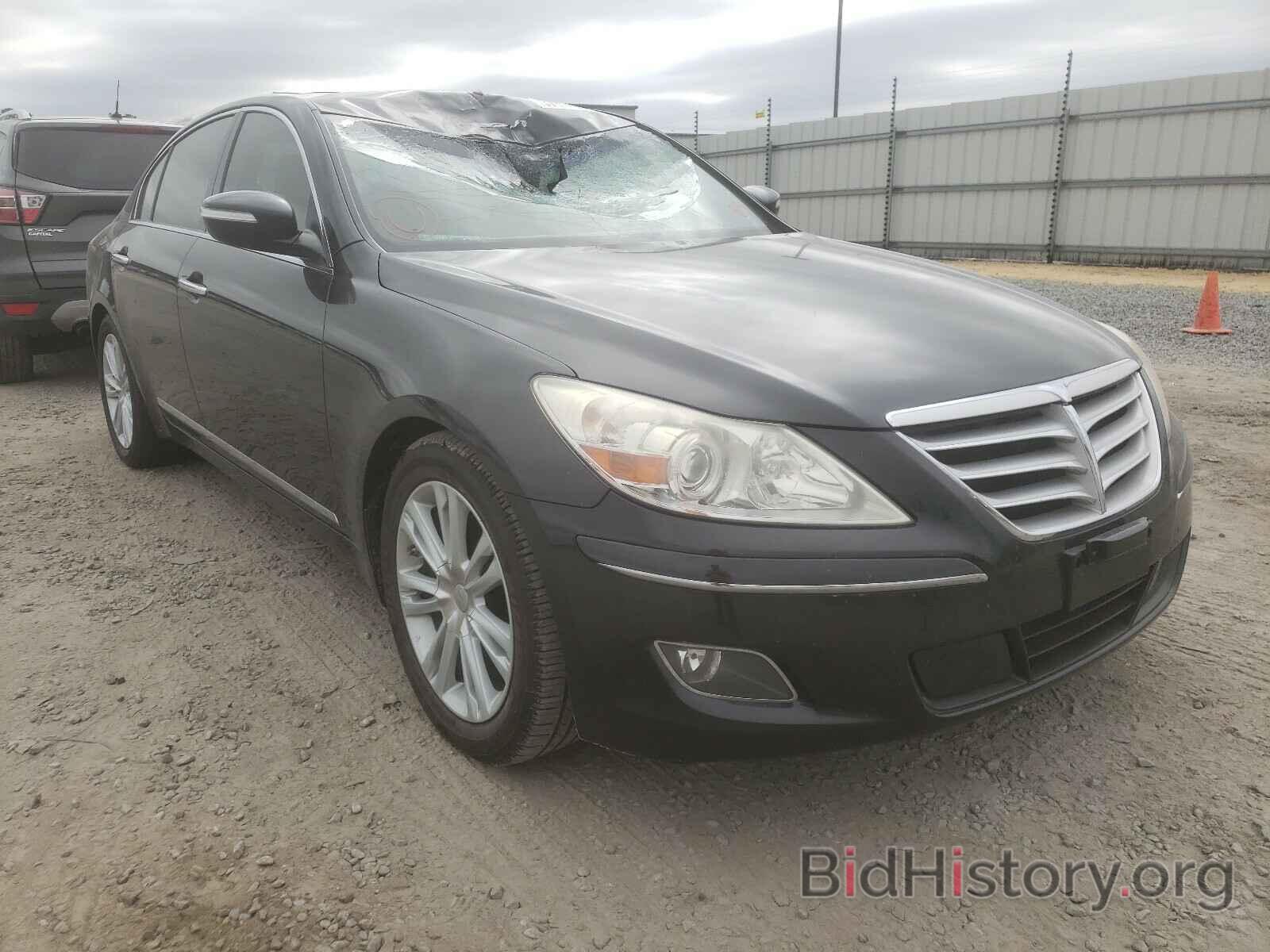 Photo KMHGC4DF7AU069981 - HYUNDAI GENESIS 2010