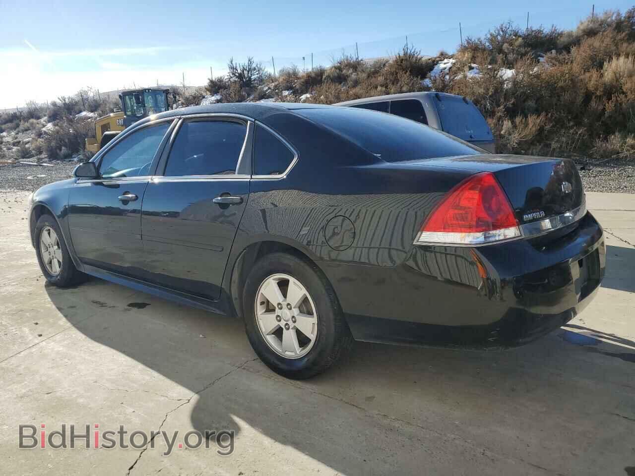 2011 CHEVROLET IMPALA - VIN: 2G1WF5EKXB1111705 - Фото 2