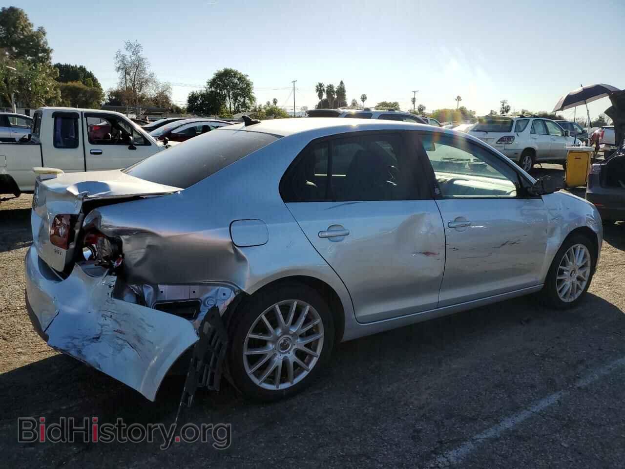 2009 VOLKSWAGEN JETTA - VIN: 3VWRA71K29M040293 - Фото 3