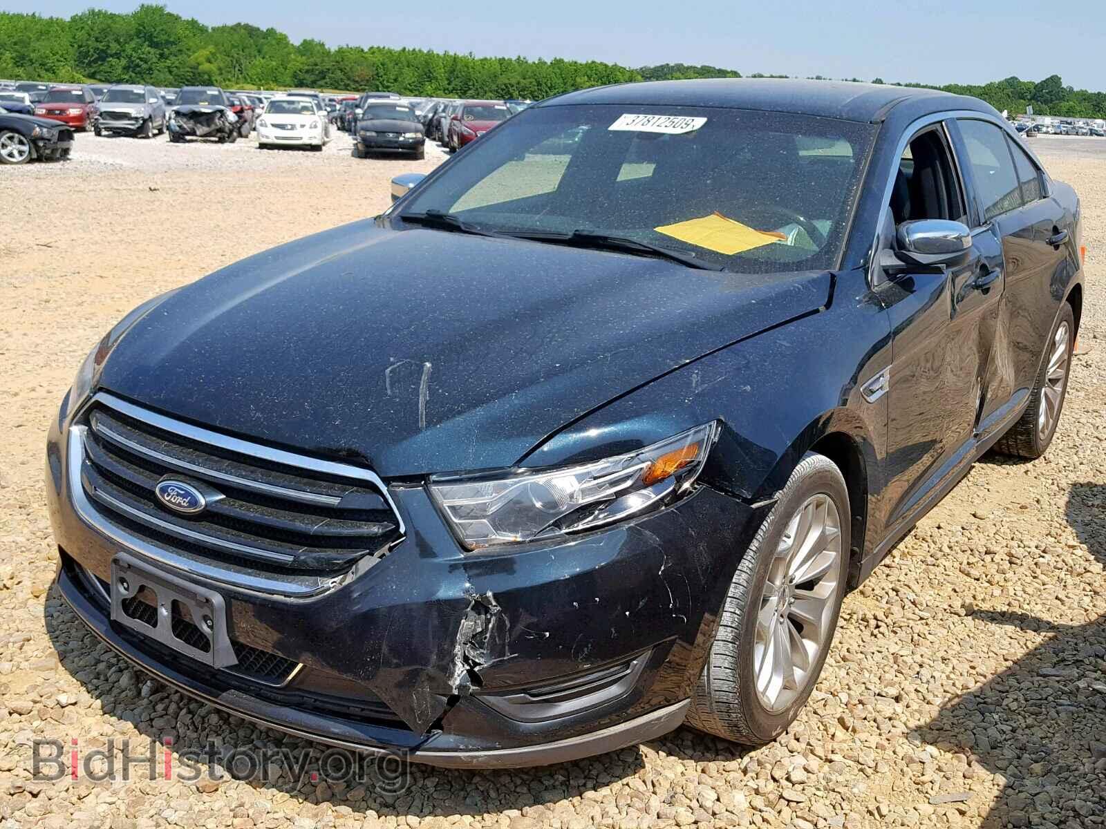 2015 FORD TAURUS - VIN: 1FAHP2F82FG116166 - Фото 2
