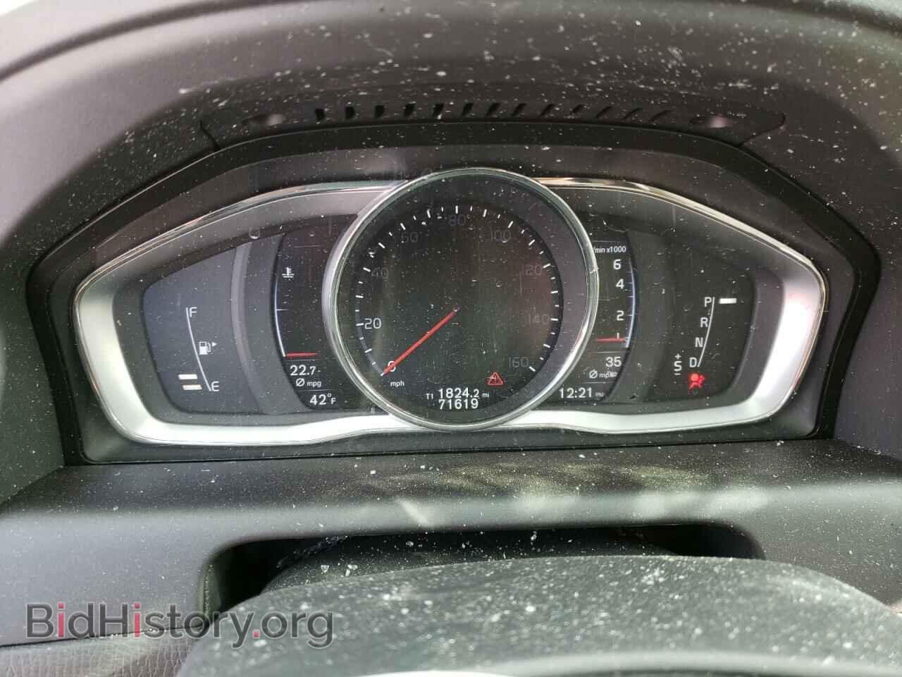 2016 VOLVO XC60 - VIN: YV4612RK5G2879191 - Фото 9
