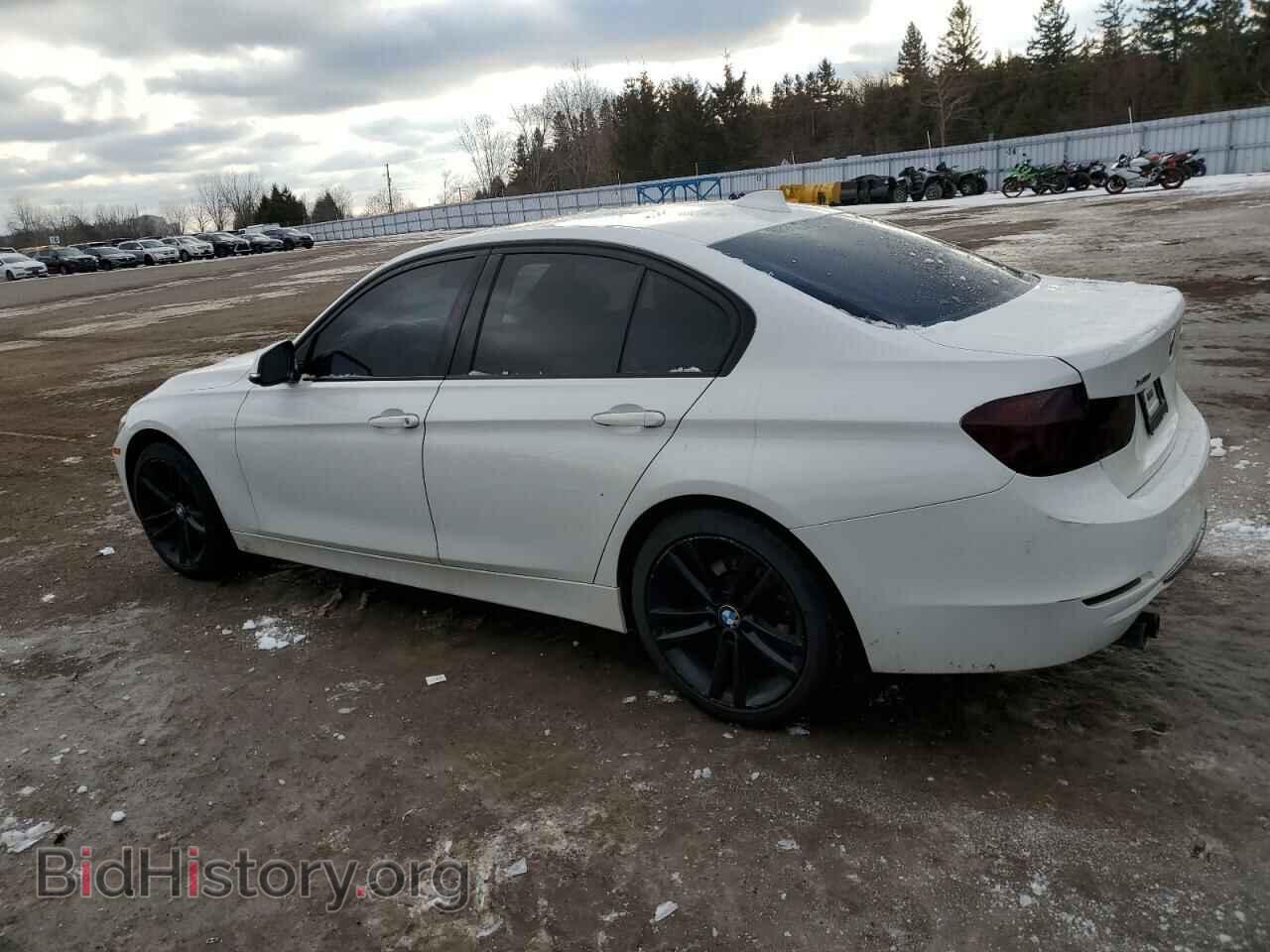 2013 BMW 3 SERIES - VIN: WBA3B3C58DF539420 - Фото 2