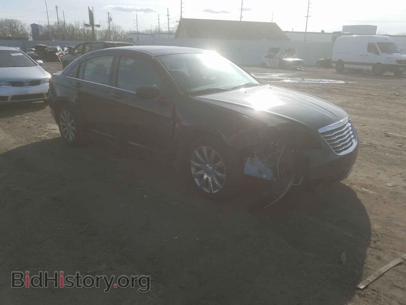 2012 CHRYSLER 200 - VIN: 1C3CCBBGXCN297901 - Фото 9