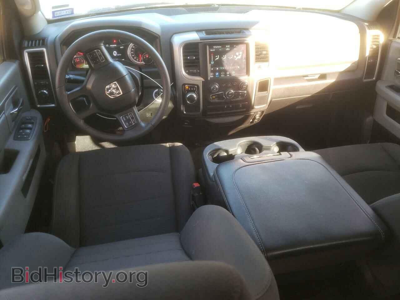 2019 RAM 1500 - VIN: 1C6RR6GG2KS740425 - Фото 8