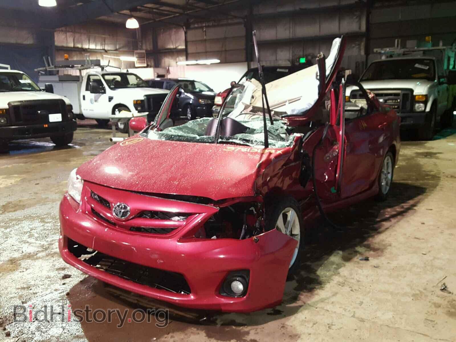 2011 TOYOTA COROLLA BA - VIN: 2T1BU4EE4BC637510 - Фото 2