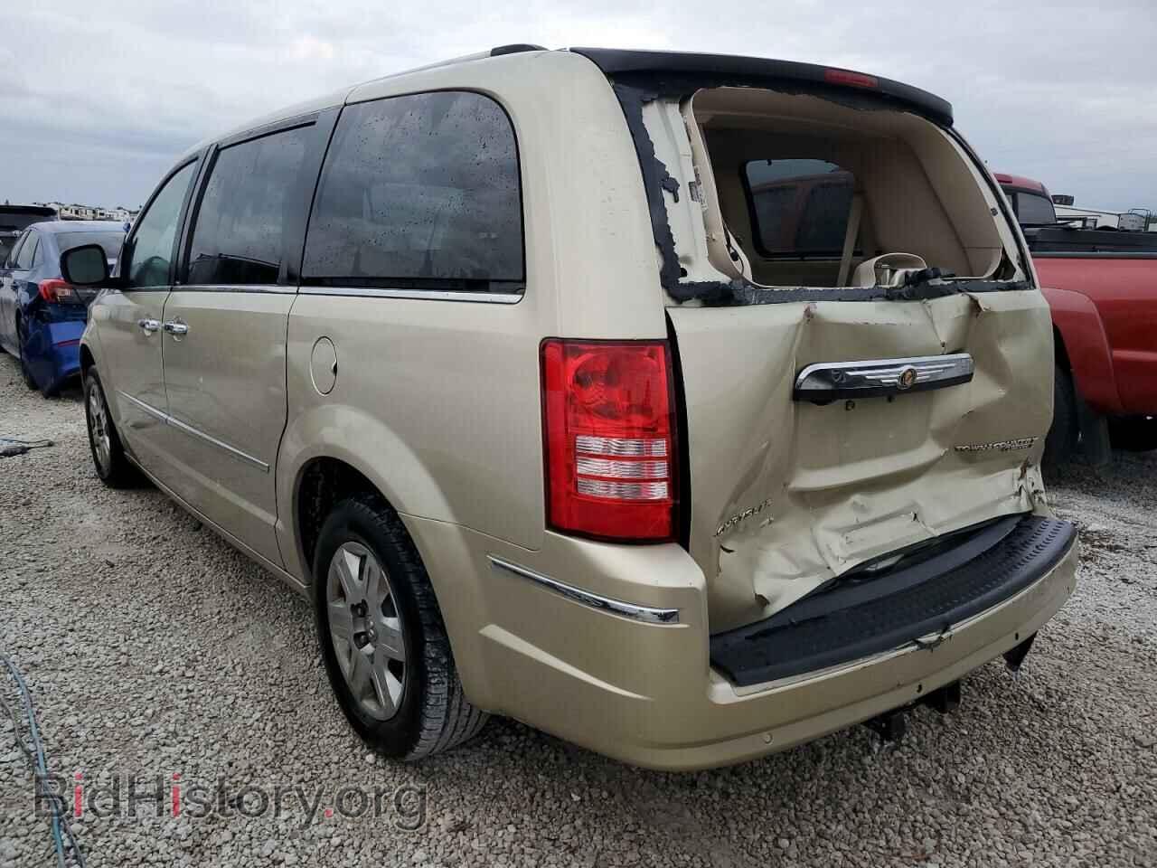 2010 CHRYSLER MINIVAN - VIN: 2A4RR7DXXAR415065 - Фото 2