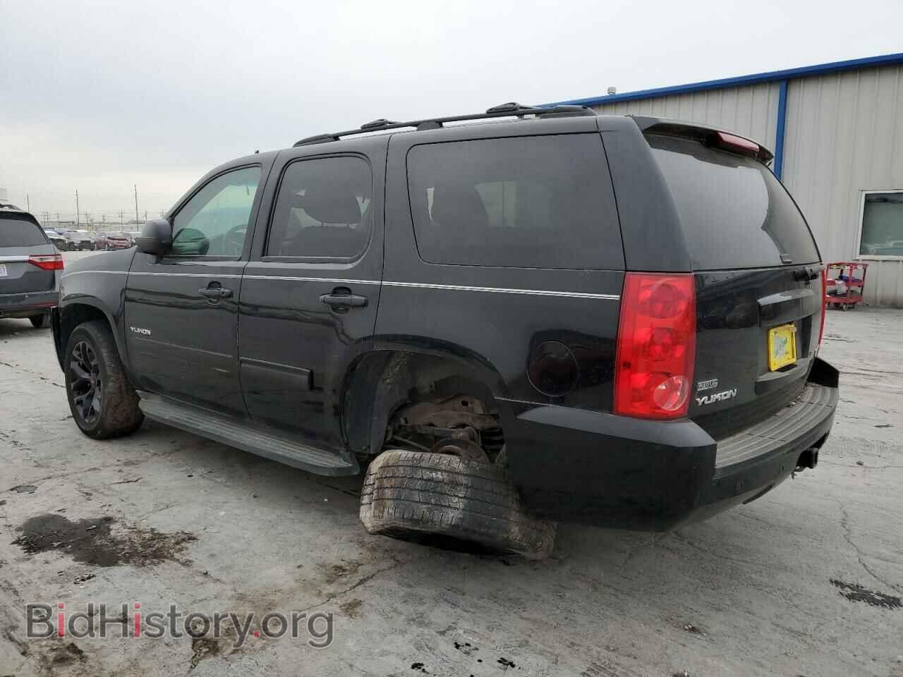 2011 GMC YUKON - VIN: 1GKS1AE03BR401355 - Фото 2